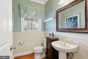 2018 Silverwood Dr, Newtown, PA 18940 - Photo 19