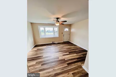 1007 Green Lane, Levittown, PA 19057 - Photo 5
