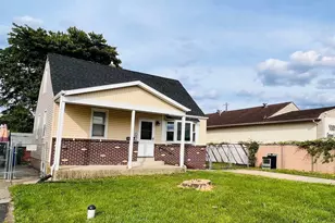 1007 Green Ln, Levittown, PA 19057 - Photo 3