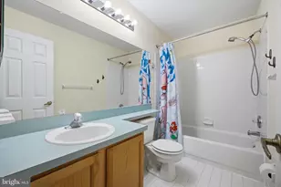 56 Camellia Ct, Newtown, PA 18940 - Photo 17