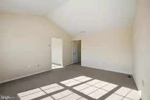 56 Camellia Ct, Newtown, PA 18940 - Photo 11