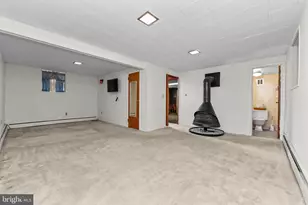 1021 Brookfield Cir, Quakertown, PA 18951 - Photo 21