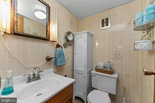 1021 Brookfield Cir, Quakertown, PA 18951 - Photo 23