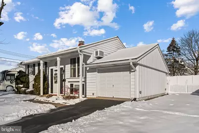 1021 Brookfield Circle, Quakertown, PA 18951 - Photo 3