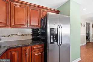 28 MacIntosh Rd, Levittown, PA 19056 - Photo 11