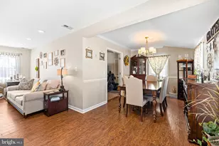 28 MacIntosh Rd, Levittown, PA 19056 - Photo 5