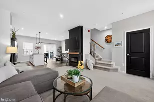 222 Center Dr, Dublin, PA 18917 - Photo 11