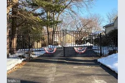 1901 Oxford Valley Road, Yardley, PA 19067 - Photo 3