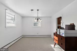 10 Taylor St, Bristol, PA 19007 - Photo 5