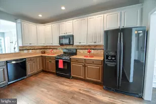 65 Williams Dr, Fountainville, PA 18923 - Photo 9