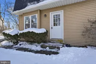 729 Lexington Way, Perkasie, PA 18944 - Photo 3