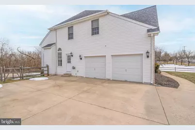 1 Costa Ct, Langhorne, PA 19047 - Photo 5