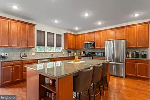 484 Rowan St, Warminster, PA 18974 - Photo 15