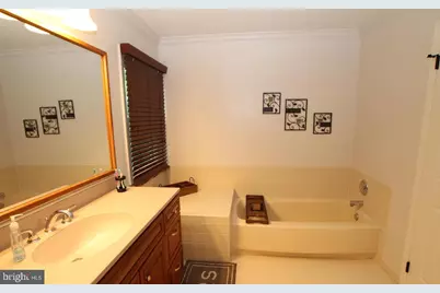 37 Northrup Court, Newtown, PA 18940 - Photo 19