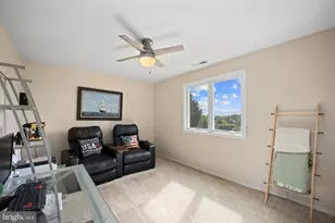 215 E Dark Hollow Rd, Pipersville, PA 18947 - Photo 27