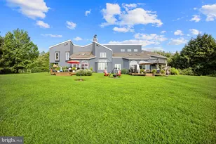 215 E Dark Hollow Rd, Pipersville, PA 18947 - Photo 49