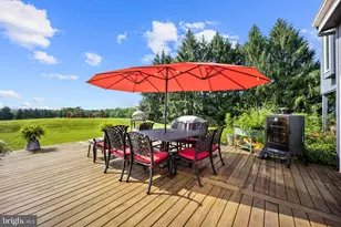 215 E Dark Hollow Rd, Pipersville, PA 18947 - Photo 45