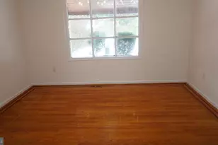 1105 Renee Cir, Feasterville-Trevose, PA 19053 - Photo 9