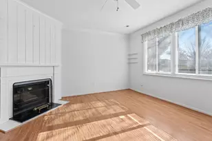 25 Essex Pl, Newtown, PA 18940 - Photo 5