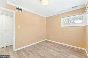 2 Norman Ave, Levittown, PA 19055 - Photo 25