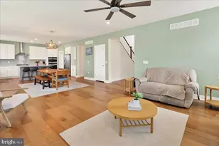 1076 Mariwill Dr, Quakertown, PA 18951 - Photo 13