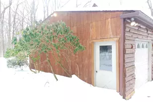 8135 Covered Bridge Rd, Quakertown, PA 18951 - Photo 3