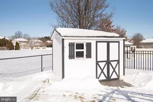 2038 Valley View Dr, Quakertown, PA 18951 - Photo 45