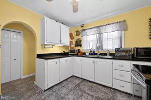 2832 Finley Ave, Bensalem, PA 19020 - Photo 11