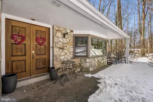 3660 Buttonwood Dr, Doylestown, PA 18902 - Photo 3