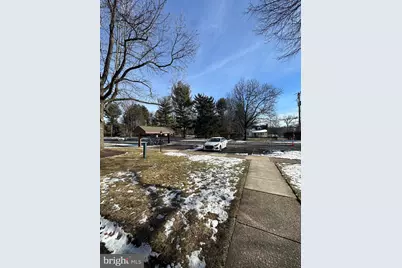 612 N Shady Retreat Road #14, Doylestown, PA 18901 - Photo 5