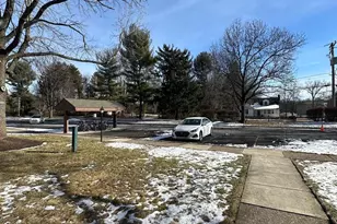 612 N Shady Retreat Rd, Doylestown, PA 18901 - Photo 5