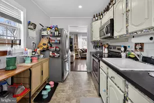 646 Barclay Ave, Morrisville, PA 19067 - Photo 9