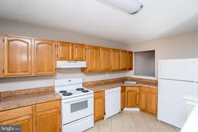 10014 Beacon Hill Drive, Southampton, PA 18966 - Photo 13