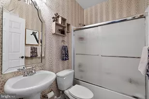 284 Willow Dr, Newtown, PA 18940 - Photo 23