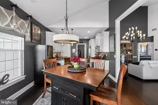 284 Willow Dr, Newtown, PA 18940 - Photo 7