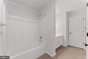 46 N 8th St, Perkasie, PA 18944 - Photo 15