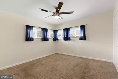 406 Pinewood Drive #S, Levittown, PA 19054 - Photo 5