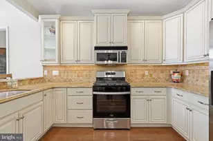 212 Shady Brook Dr, Langhorne, PA 19047 - Photo 9