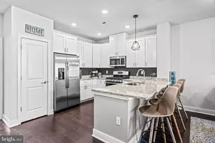 128 Fleet Ct, Bensalem, PA 19020 - Photo 3