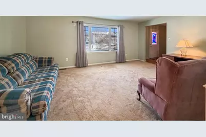 304 Barnsbury Road, Langhorne, PA 19047 - Photo 7