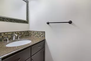 4645 Louise St Claire Dr, Doylestown, PA 18902 - Photo 7