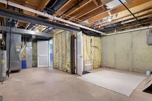 4645 Louise St Claire Dr, Doylestown, PA 18902 - Photo 17