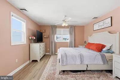 201 Allendale Drive, Morrisville, PA 19067 - Photo 21