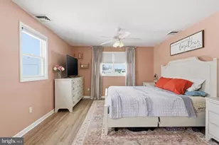 201 Allendale Dr, Morrisville, PA 19067 - Photo 21