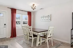 201 Allendale Dr, Morrisville, PA 19067 - Photo 5