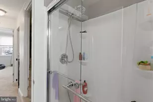 323 Wilson St, Bristol, PA 19007 - Photo 15