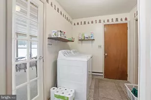 1627 Diamond St, Sellersville, PA 18960 - Photo 13