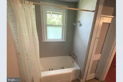 622 W Bridge Street, Morrisville, PA 19067 - Photo 15