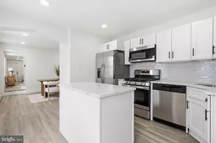 509 Pond St, Bristol, PA 19007 - Photo 11