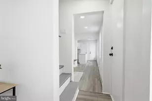 509 Pond St, Bristol, PA 19007 - Photo 7